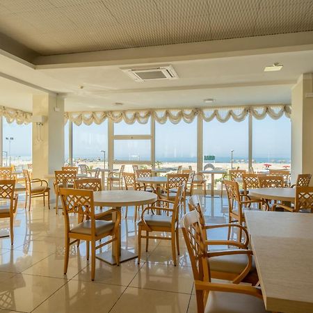 Hotel Astor Rimini Exterior foto